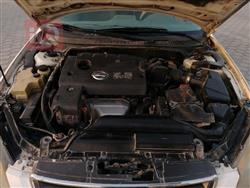 نیسان ئەلتیما